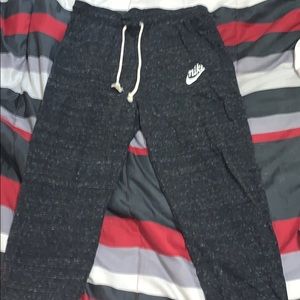 Nike standard fit coupe standard